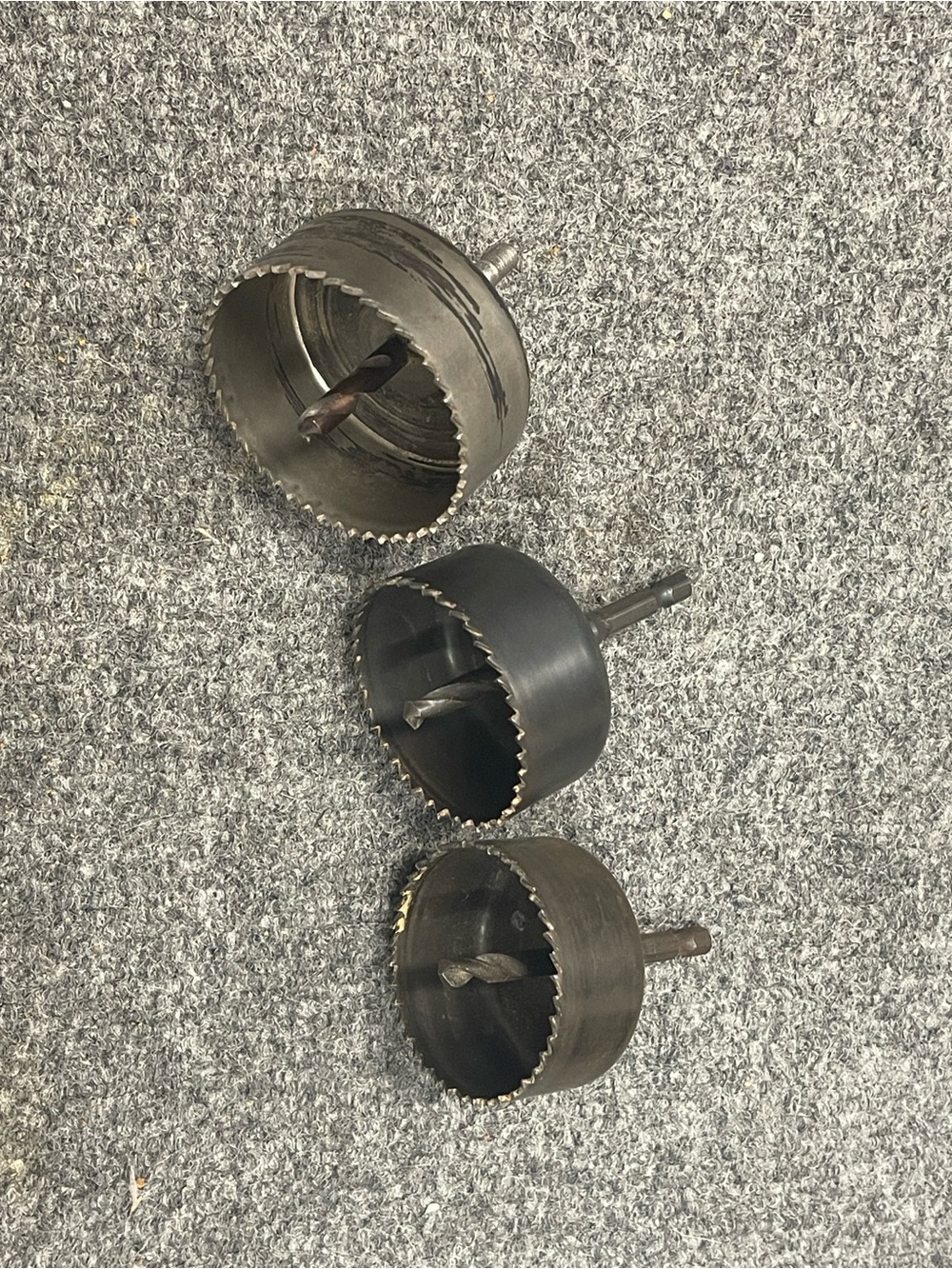 Set of 3 Hole Saw Drill Bits - Black/Metal - 2 1/2” 2 1/4”